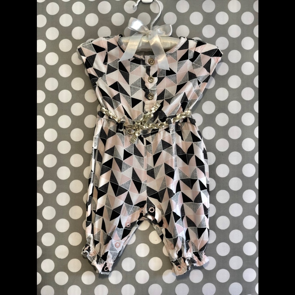 🎈2 for $20🎈Kardashian Kids - Baby Girl Romper